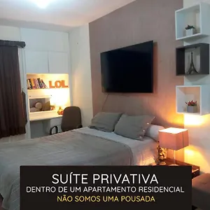  Casa de hóspedes Ed House
